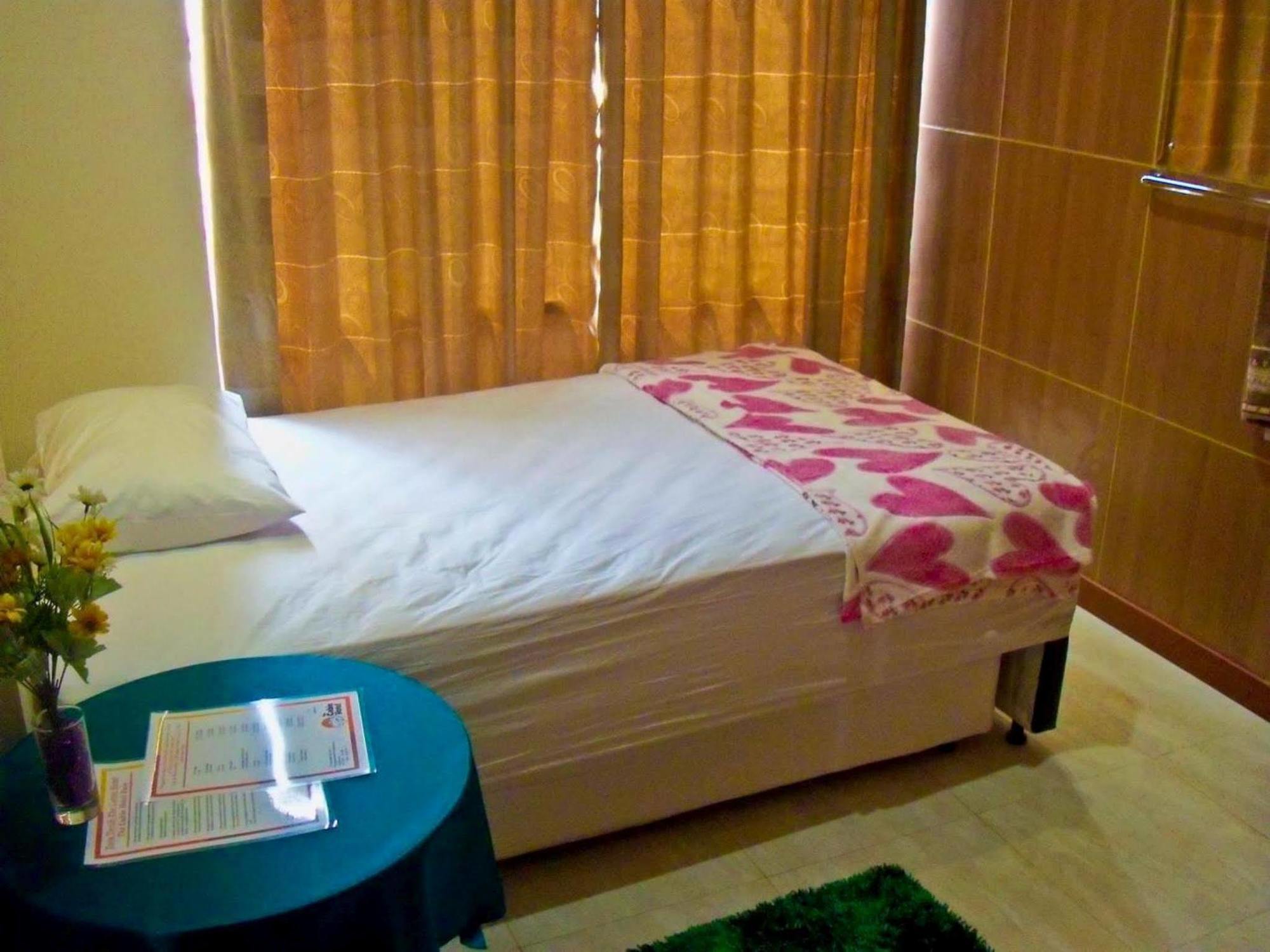 The Cabin Hotel Gandekan Yogyakarta Kültér fotó